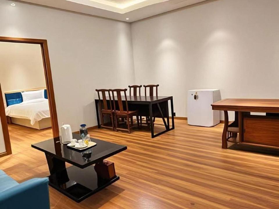 Qiqiaowu Hotel Beijing Daxing Airport Line Caoqiao Subway Station Branch Экстерьер фото